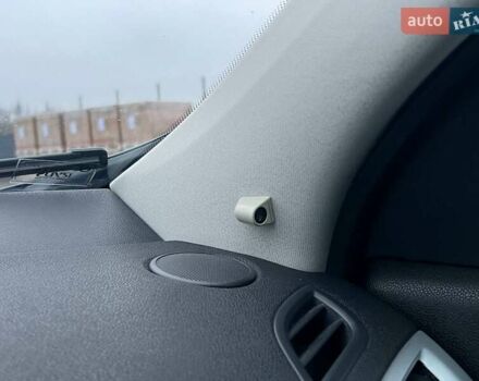 Серый Рено Меган, объемом двигателя 1.5 л и пробегом 269 тыс. км за 6000 $, фото 23 на Automoto.ua