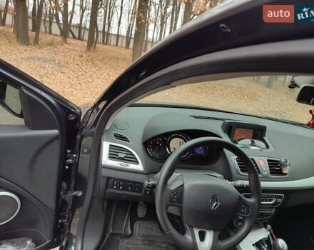 Серый Рено Меган, объемом двигателя 1.4 л и пробегом 250 тыс. км за 7500 $, фото 133 на Automoto.ua