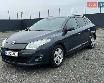 Серый Рено Меган, объемом двигателя 1.5 л и пробегом 269 тыс. км за 6000 $, фото 9 на Automoto.ua