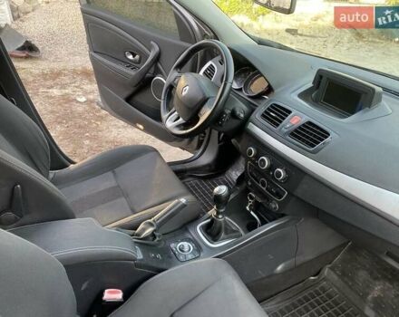 Серый Рено Меган, объемом двигателя 1.5 л и пробегом 320 тыс. км за 7000 $, фото 9 на Automoto.ua