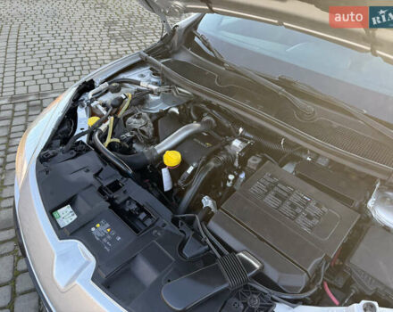 Серый Рено Меган, объемом двигателя 1.46 л и пробегом 180 тыс. км за 6750 $, фото 64 на Automoto.ua