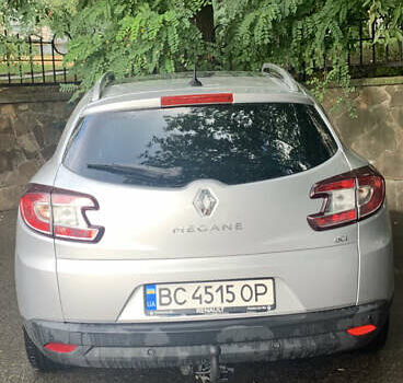 Серый Рено Меган, объемом двигателя 1.46 л и пробегом 242 тыс. км за 7990 $, фото 22 на Automoto.ua