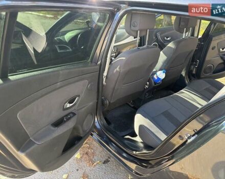 Серый Рено Меган, объемом двигателя 1.5 л и пробегом 385 тыс. км за 6800 $, фото 17 на Automoto.ua