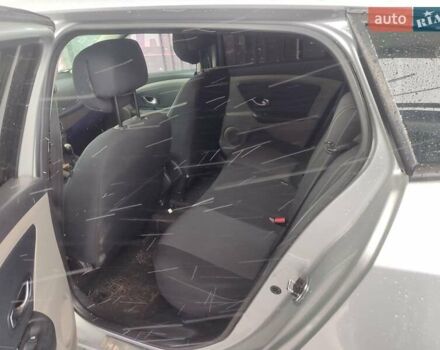 Серый Рено Меган, объемом двигателя 1.5 л и пробегом 259 тыс. км за 5650 $, фото 3 на Automoto.ua