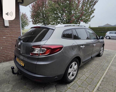 Серый Рено Меган, объемом двигателя 1.6 л и пробегом 182 тыс. км за 7800 $, фото 101 на Automoto.ua