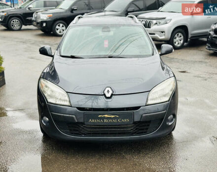 Серый Рено Меган, объемом двигателя 1.87 л и пробегом 228 тыс. км за 8500 $, фото 7 на Automoto.ua