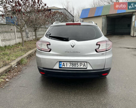 Рено Меган 2010 в Василькове на Automoto.ua Серый Рено Меган, объемом двигателя 1.46 л и пробегом 322 тыс. км за 6000 $, фото 5 на Automoto.ua