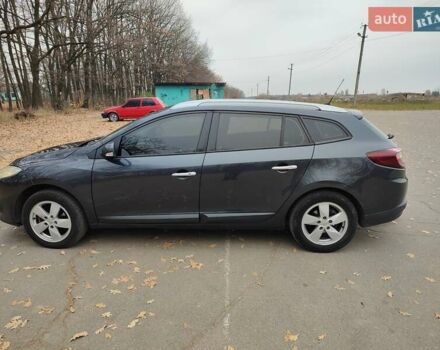 Серый Рено Меган, объемом двигателя 1.4 л и пробегом 250 тыс. км за 7500 $, фото 76 на Automoto.ua