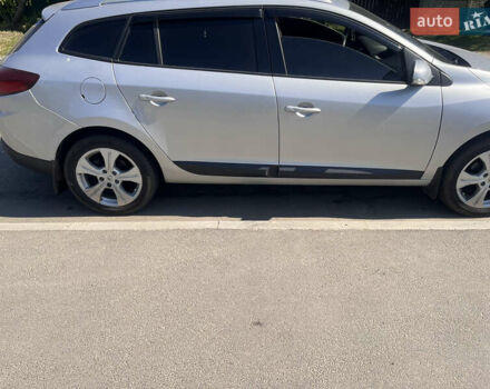 Серый Рено Меган, объемом двигателя 1.5 л и пробегом 340 тыс. км за 6500 $, фото 4 на Automoto.ua