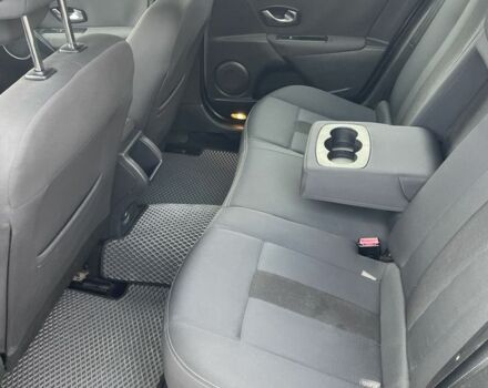 Серый Рено Меган, объемом двигателя 1.5 л и пробегом 280 тыс. км за 6100 $, фото 4 на Automoto.ua