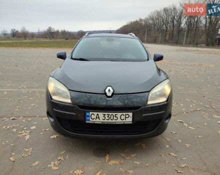 Серый Рено Меган, объемом двигателя 1.4 л и пробегом 250 тыс. км за 7500 $, фото 1 на Automoto.ua