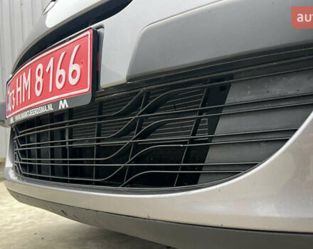 Серый Рено Меган, объемом двигателя 1.6 л и пробегом 182 тыс. км за 7800 $, фото 15 на Automoto.ua