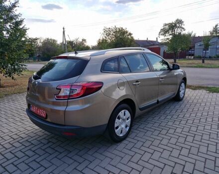 Сірий Рено Меган, об'ємом двигуна 1.6 л та пробігом 236 тис. км за 7300 $, фото 8 на Automoto.ua