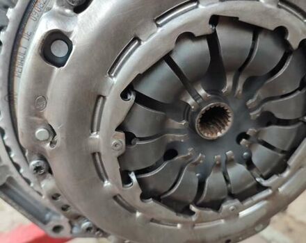 Серый Рено Меган, объемом двигателя 1.4 л и пробегом 250 тыс. км за 7500 $, фото 42 на Automoto.ua