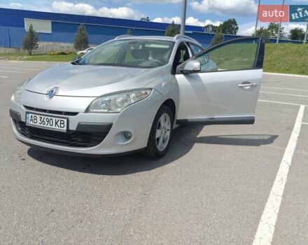 Серый Рено Меган, объемом двигателя 1.46 л и пробегом 298 тыс. км за 6350 $, фото 13 на Automoto.ua