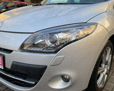 Сірий Рено Меган, об'ємом двигуна 1.4 л та пробігом 127 тис. км за 6800 $, фото 8 на Automoto.ua