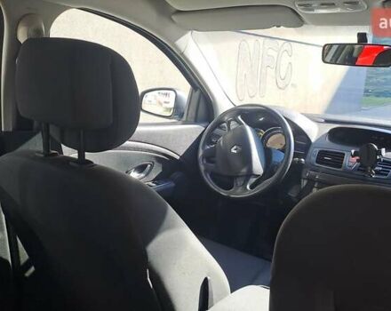 Серый Рено Меган, объемом двигателя 1.46 л и пробегом 228 тыс. км за 6500 $, фото 9 на Automoto.ua