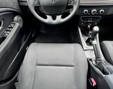 Серый Рено Меган, объемом двигателя 1.6 л и пробегом 190 тыс. км за 7500 $, фото 15 на Automoto.ua