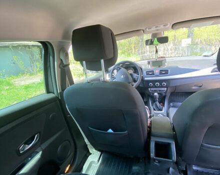 Серый Рено Меган, объемом двигателя 1.5 л и пробегом 270 тыс. км за 7500 $, фото 20 на Automoto.ua