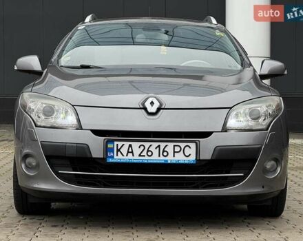 Серый Рено Меган, объемом двигателя 2 л и пробегом 260 тыс. км за 7800 $, фото 1 на Automoto.ua