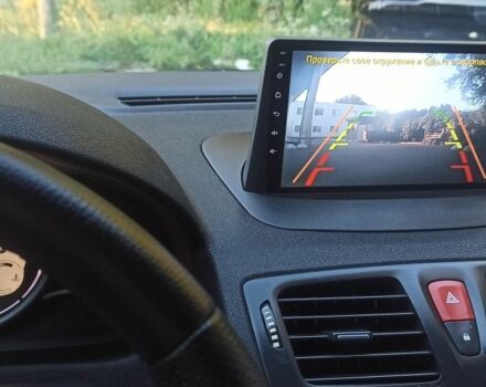 Серый Рено Меган, объемом двигателя 0 л и пробегом 205 тыс. км за 7200 $, фото 1 на Automoto.ua