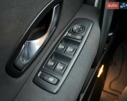 Серый Рено Меган, объемом двигателя 1.5 л и пробегом 269 тыс. км за 6000 $, фото 16 на Automoto.ua