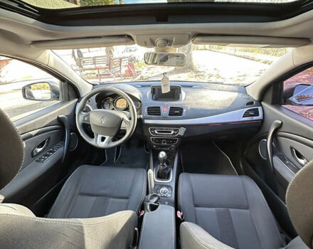 Серый Рено Меган, объемом двигателя 1.46 л и пробегом 270 тыс. км за 7750 $, фото 19 на Automoto.ua