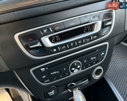 Серый Рено Меган, объемом двигателя 1.46 л и пробегом 180 тыс. км за 6750 $, фото 42 на Automoto.ua