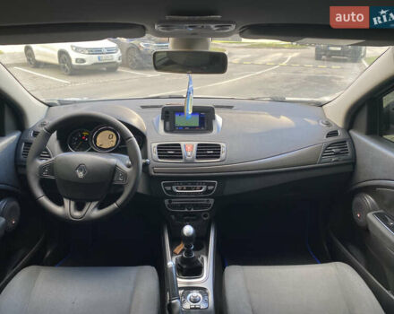 Серый Рено Меган, объемом двигателя 1.46 л и пробегом 320 тыс. км за 5999 $, фото 18 на Automoto.ua