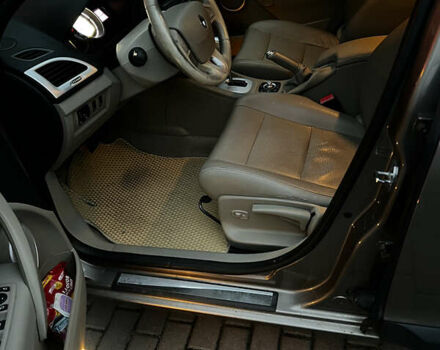 Сірий Рено Меган, об'ємом двигуна 1.46 л та пробігом 210 тис. км за 5599 $, фото 6 на Automoto.ua