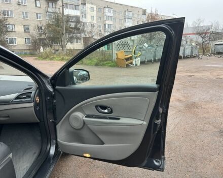Серый Рено Меган, объемом двигателя 1.5 л и пробегом 285 тыс. км за 5700 $, фото 16 на Automoto.ua