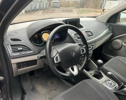 Серый Рено Меган, объемом двигателя 1.5 л и пробегом 285 тыс. км за 5700 $, фото 11 на Automoto.ua