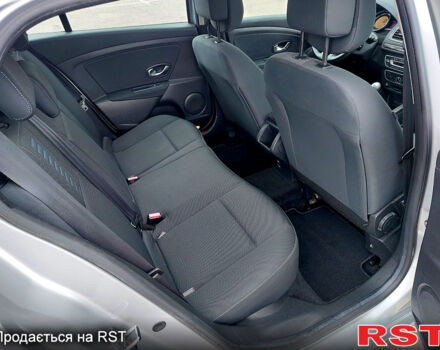 Сірий Рено Меган, об'ємом двигуна 1.6 л та пробігом 219 тис. км за 7300 $, фото 11 на Automoto.ua