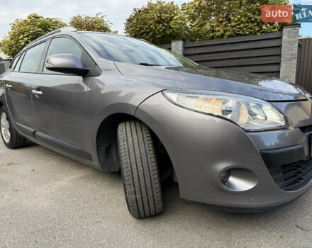 Сірий Рено Меган, об'ємом двигуна 2 л та пробігом 213 тис. км за 8100 $, фото 3 на Automoto.ua
