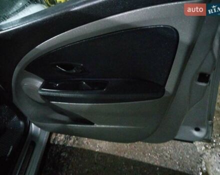 Серый Рено Меган, объемом двигателя 1.5 л и пробегом 260 тыс. км за 6000 $, фото 9 на Automoto.ua