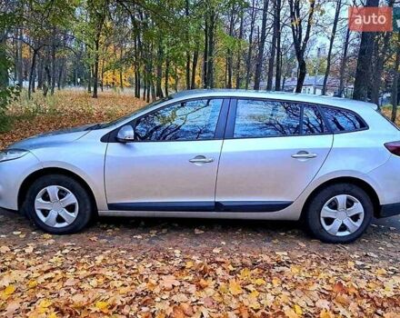 Серый Рено Меган, объемом двигателя 1.5 л и пробегом 200 тыс. км за 6999 $, фото 1 на Automoto.ua