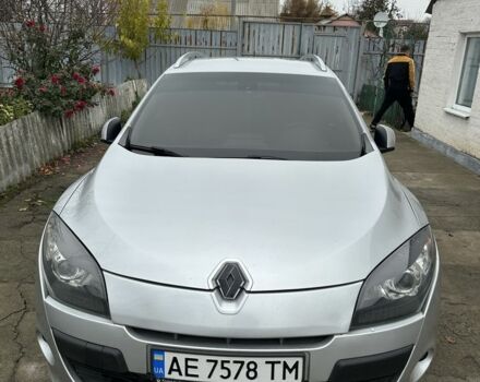 Серый Рено Меган, объемом двигателя 1.5 л и пробегом 251 тыс. км за 6500 $, фото 3 на Automoto.ua