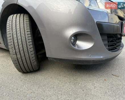 Сірий Рено Меган, об'ємом двигуна 2 л та пробігом 213 тис. км за 8100 $, фото 8 на Automoto.ua