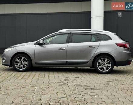 Серый Рено Меган, объемом двигателя 2 л и пробегом 260 тыс. км за 7800 $, фото 5 на Automoto.ua