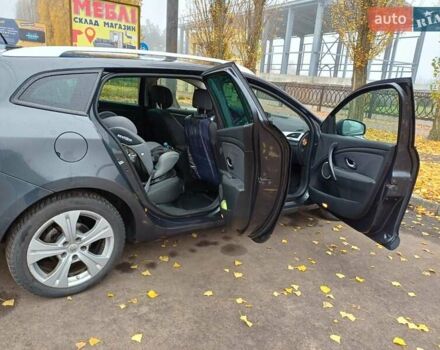 Серый Рено Меган, объемом двигателя 1.46 л и пробегом 230 тыс. км за 7500 $, фото 13 на Automoto.ua