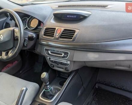 Сірий Рено Меган, об'ємом двигуна 1.46 л та пробігом 274 тис. км за 4599 $, фото 9 на Automoto.ua