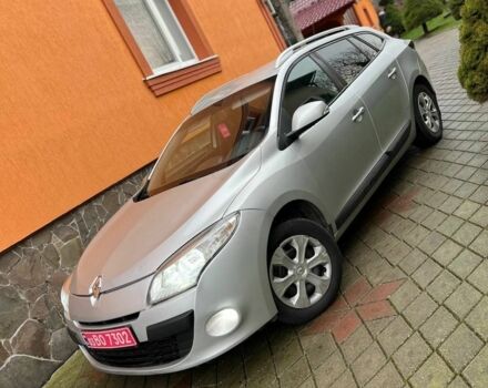 Серый Рено Меган, объемом двигателя 1.5 л и пробегом 263 тыс. км за 5100 $, фото 1 на Automoto.ua