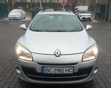 Серый Рено Меган, объемом двигателя 1.5 л и пробегом 260 тыс. км за 6600 $, фото 3 на Automoto.ua