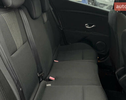 Серый Рено Меган, объемом двигателя 1.46 л и пробегом 260 тыс. км за 7200 $, фото 12 на Automoto.ua