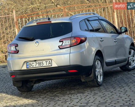 Серый Рено Меган, объемом двигателя 1.46 л и пробегом 180 тыс. км за 6750 $, фото 17 на Automoto.ua