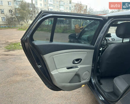 Серый Рено Меган, объемом двигателя 1.46 л и пробегом 285 тыс. км за 5700 $, фото 19 на Automoto.ua