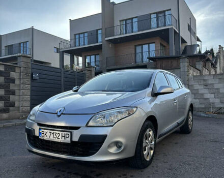 Серый Рено Меган, объемом двигателя 1.46 л и пробегом 244 тыс. км за 4950 $, фото 2 на Automoto.ua