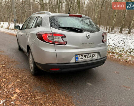 Серый Рено Меган, объемом двигателя 1.46 л и пробегом 260 тыс. км за 7100 $, фото 16 на Automoto.ua