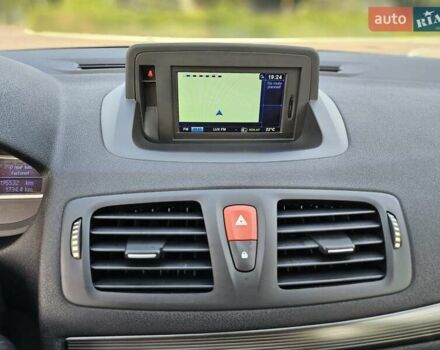 Серый Рено Меган, объемом двигателя 1.6 л и пробегом 195 тыс. км за 7850 $, фото 107 на Automoto.ua