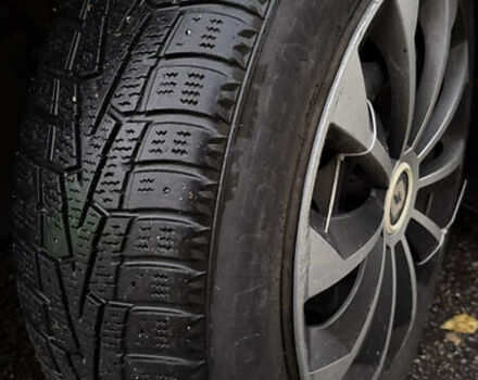 Рено Меган 2010 у Кременчуге на Automoto.ua Сірий Рено Меган, об'ємом двигуна 1.46 л та пробігом 300 тис. км за 6999 $, фото 22 на Automoto.ua